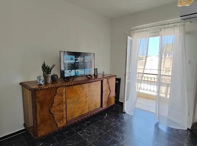 Chania-limani Splantzia-geada * Chania (Crete)